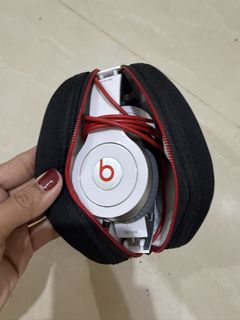 (Category: ) located in . Submitted by farahjeani55804 (Listing ID 1436520428, Image 1). Description: .
