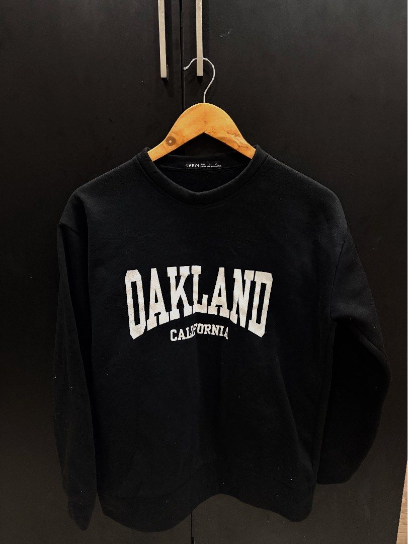 Black Sweater (Category: Coats, Jackets and Outerwear) located in Manila. Submitted by mnldstr (Listing ID 1436646796, Image 1). Description: Size: XS-S.