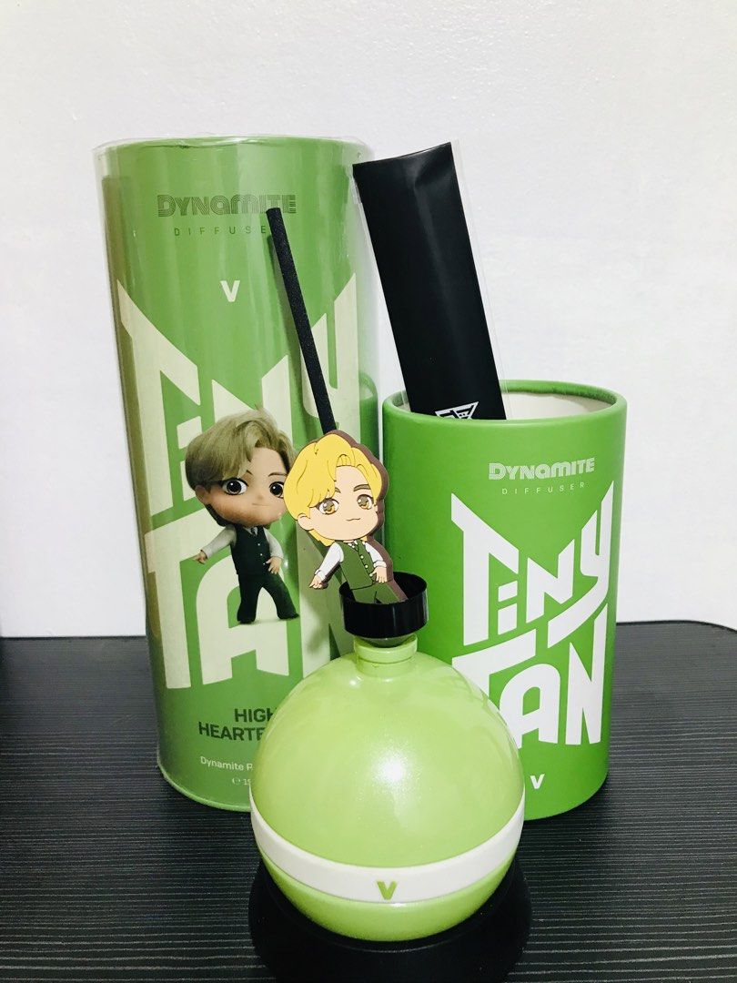 BTS V TINY TAN PERFUME DIFFUSER (Category: Fragrance & Deodorants) located in Gamu. Submitted by 2022bagsbunny (Listing ID 1436517513, Image 2). Description: PERFUME NOT INCLUDED PM ME FOR MORE ORDERS .