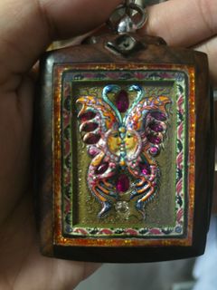 (Category: ) located in . Submitted by bryanlow1990 (Listing ID 1436524003, Image 1). Description: .