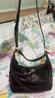(Category: ) located in . Submitted by damoreluxe (Listing ID 1436540376, Image 1). Description: .