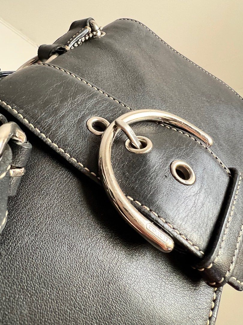 Coach Soho Buckle Flab (Category: Luxury Bags & Wallets) located in Mabalacat. Submitted by roseique2600 (Listing ID 1436477554, Image 3). Description: .