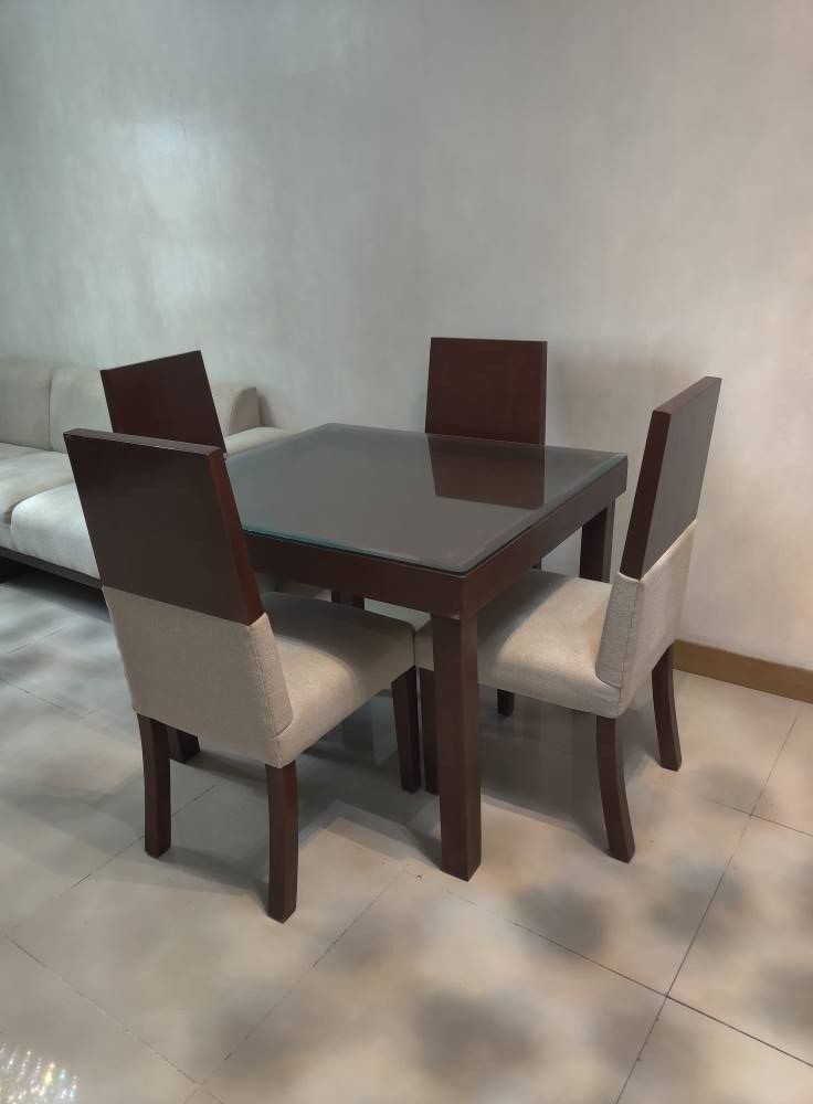 Condominium For Sale Trion Tower BGC (Category: Apartments & Condos) located in Quezon City. Submitted by leadvision.realty (Listing ID 1436508019, Image 1). Description: Property Code: 2473-SC-TT Trion Towers Tower 1 1 Bedroom 1 T&B Floor Area: 50.01 sq.m. Fully Furnished mini room for maid with own CR and shower Never rented out Clean title on hand Selling Price: P8,500,000 GROSS Lester Velez The Lead Realty 09175208825.