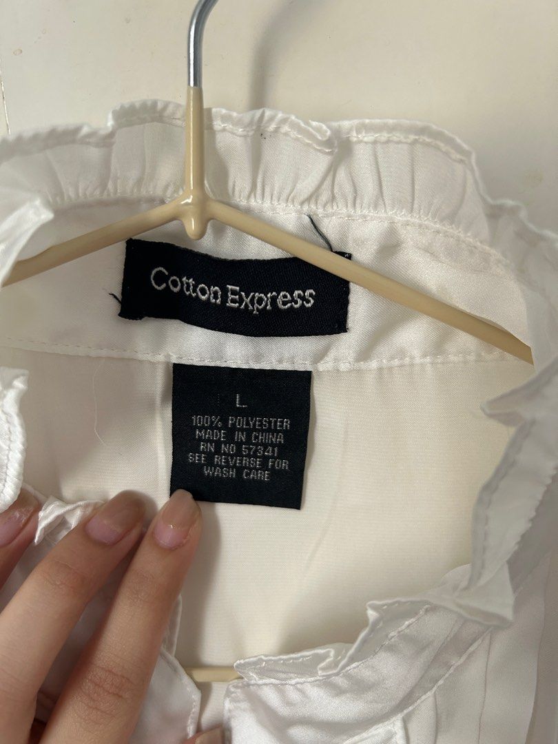 Cotton Express | White Satin Ruffled Longsleeves (Category: Longsleeves) located in Tayabas. Submitted by euxnca (Listing ID 1436499132, Image 3). Description: 💎Size: Large on tag ( can fit small - med) 💎Condition: rarely used, no flaws 💎RFS: Decluttering 📍Loc: Tayabas City, Quezon Province (South Luzon) 📍Open for meet-up and delivery 🚛 Buyer will shoulder the shipping fee !! ▫️MOP: Gcash, Paymaya ▫️Courier: 🏍JnT .
