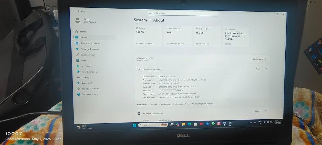 Dell Precision 7520 Laptop447923550883031043