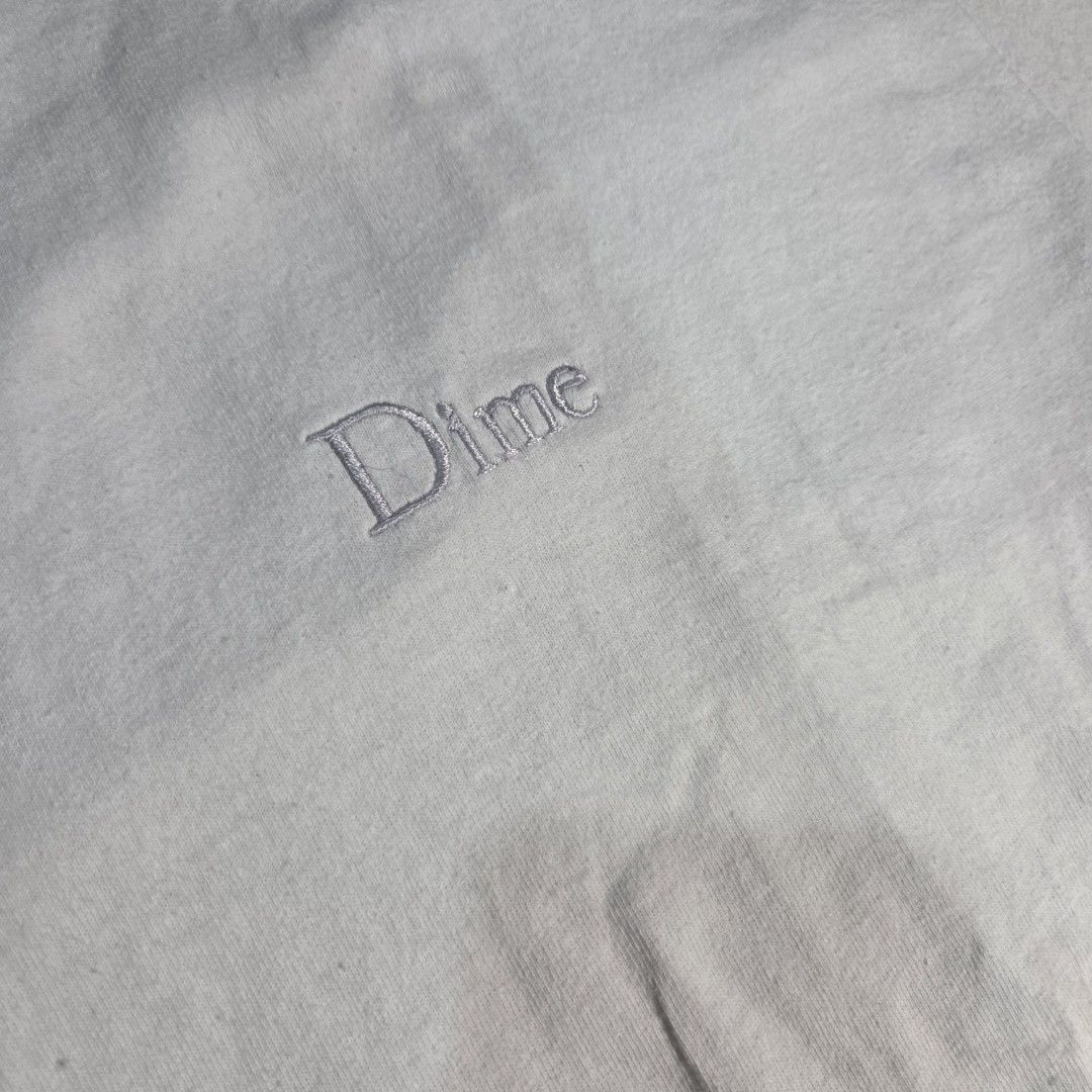 Dime Classic Small Logo Embroidered Shirt (Category: Tshirts & Polo Shirts ) located in Taguig. Submitted by mightydept (Listing ID 1436520982, Image 2). Description: 8/10 Condition Medium 28 x 20.