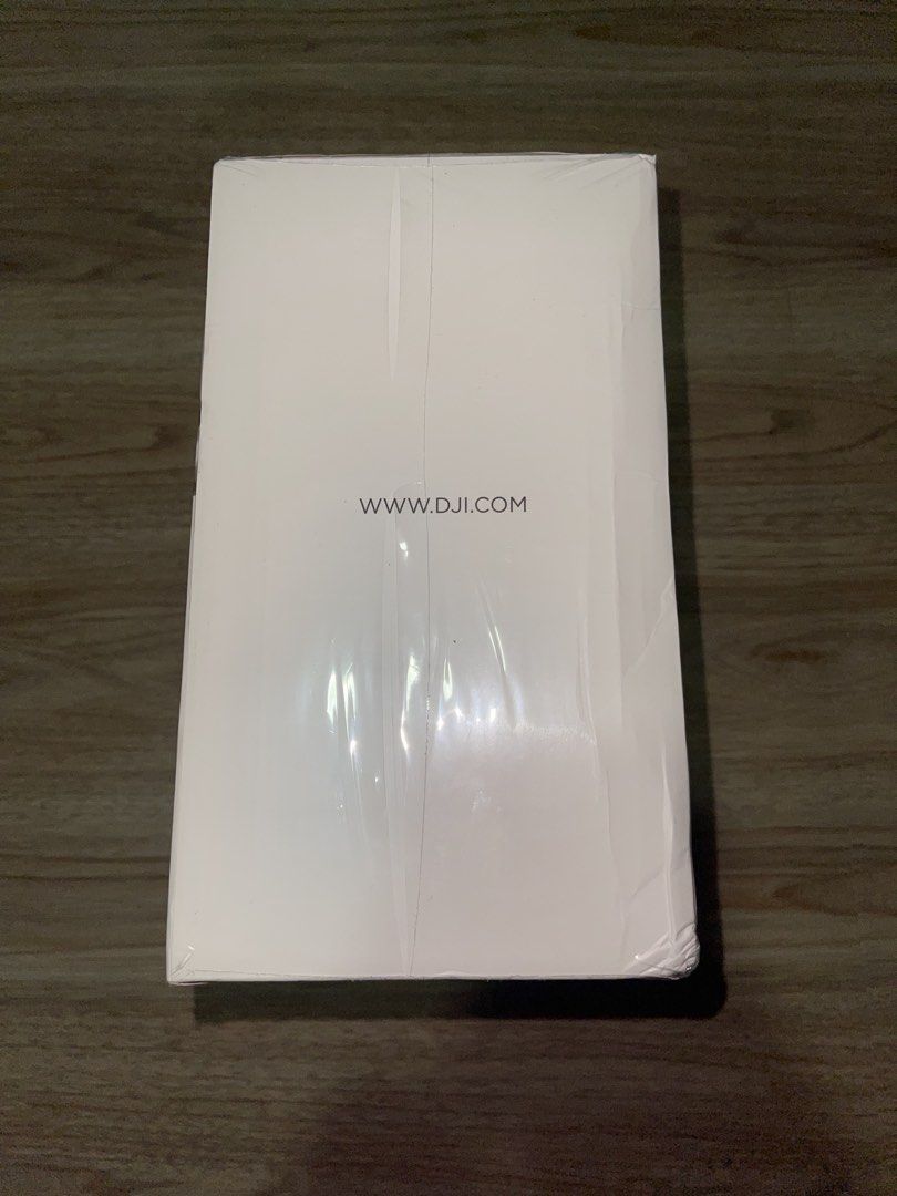 DJI Air 3S (Category: Drones) located in Caloocan City. Submitted by dapreluv (Listing ID 1436598476, Image 3). Description: DJI Air 3S BRAND NEW SEALED 📍Meetups: Sm Novaliches / Sm fairview 📍Novaliches Quezon City location 85k .