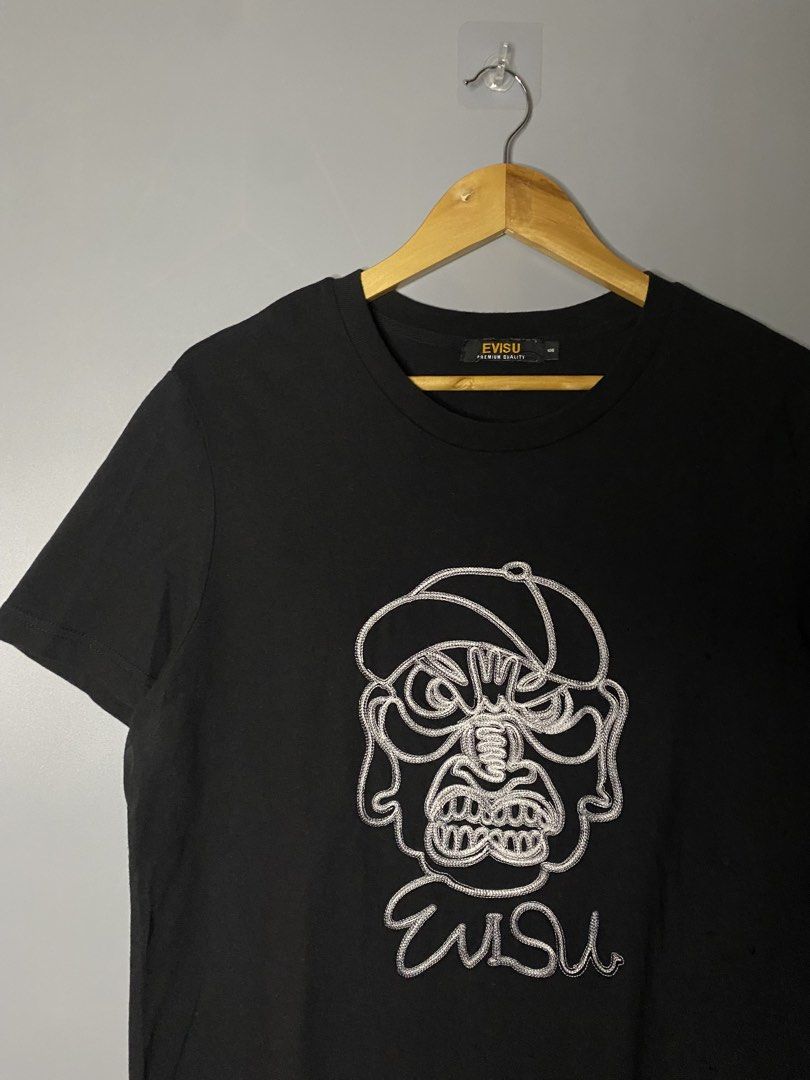 Evisu (Category: Tshirts & Polo Shirts ) located in Minglanilla. Submitted by shashinn (Listing ID 1436513116, Image 3). Description: 27 x 20.5 Short sleeve 10/10 color rate and condition Full embroidery design.