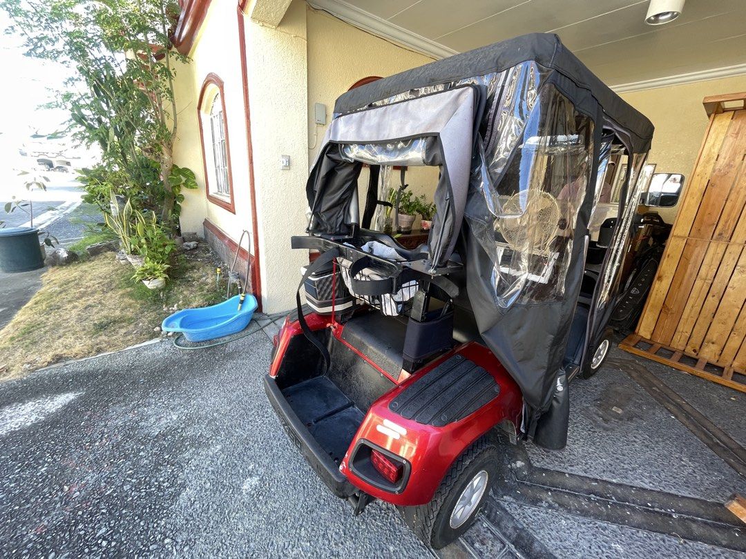 EZGO RXV Golf Cart (Category: Golf) located in Dasmarinas. Submitted by cench (Listing ID 1436550394, Image 3). Description: selling for 250k only preferably for pick up!.