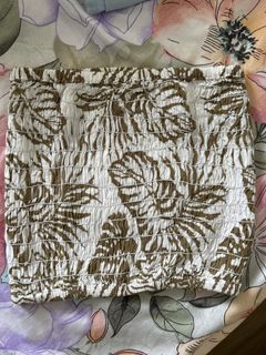 (Category: ) located in . Submitted by activewearonly (Listing ID 1436509690, Image 1). Description: .