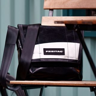 Lassie freitag For Sale | Carousell Singapore