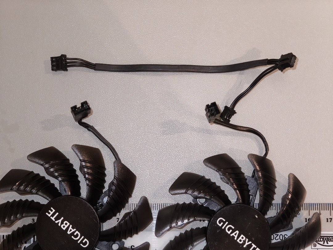 Gigabyte GPU Fan Replacement447703638963671041