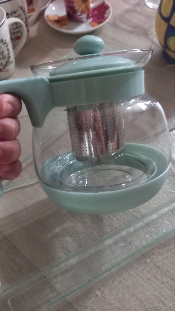 Giving Away Kitchen Accessories447627440947865600