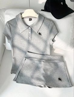 (Category: ) located in . Submitted by declutterr.clothes (Listing ID 1436522437, Image 1). Description: .