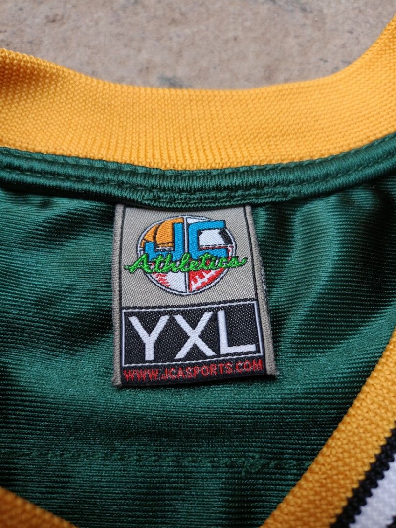 Green Bay Packers Jersey YXL (Category: Activewear) located in Manila. Submitted by robco (Listing ID 1436519229, Image 3). Description: Green Bay Packers Football Jersey Issue: None Length - 32 inches Width - 17 inches Size - M Mine - 599 Steal - 699 Grab - 799 Lock - 899 (Automatically Yours) ✅ End of Bidding: May 7, 2026 10PM. + Shipping fee Mode of Payment: Gcash Only Courier: J&T Express Swipe for ➡️ more details 📍 Mambugan, Antipolo City #