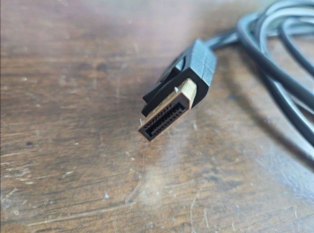 HDMI to DisplayPort Cable447685538256015362