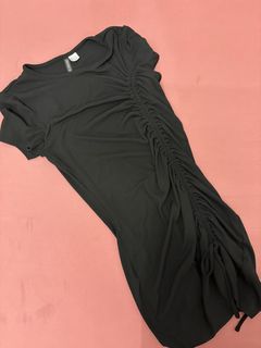 (Category: ) located in . Submitted by closetsofaddie (Listing ID 1436582923, Image 1). Description: .