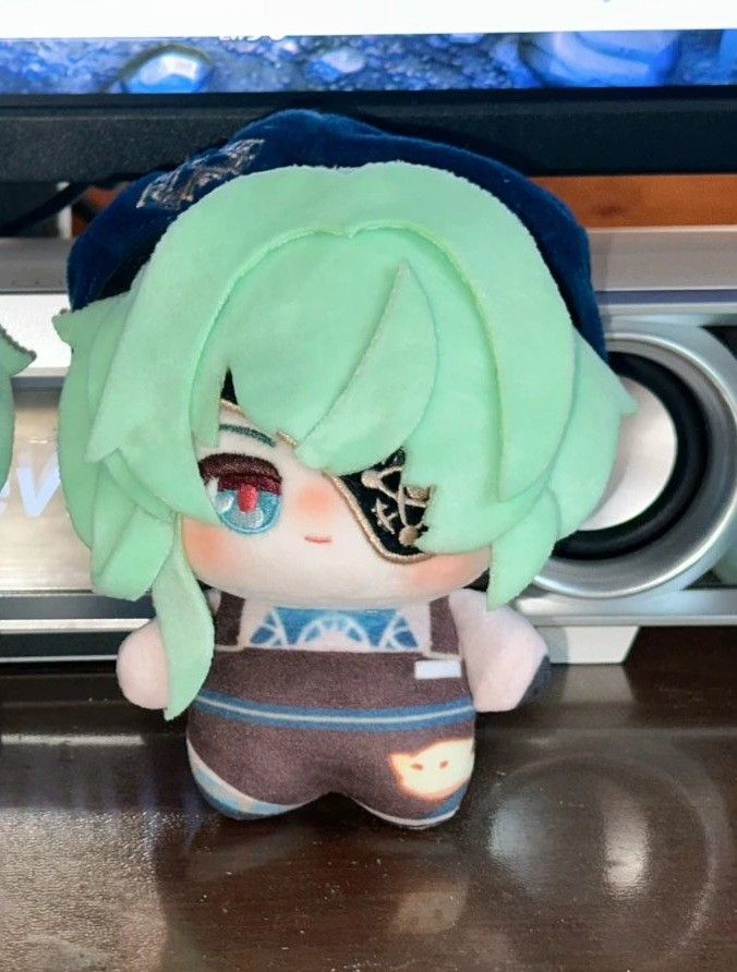 Honkai star rail anaxa 10cm doll (Category: Figurines & Statues) located in Manila. Submitted by topperware (Listing ID 1436519059, Image 1). Description: 10cm printed doll comes with hat accessory reservations are ok but 50% downpayment is needed.