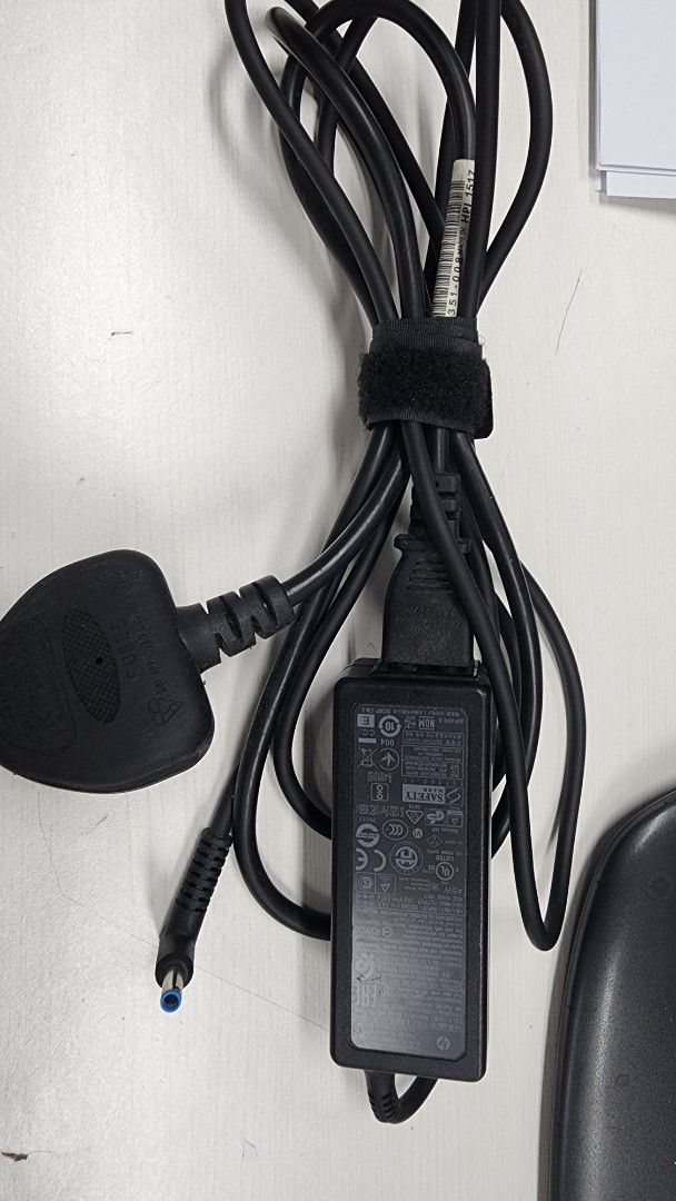 HP 45W Laptop Charger447567995035330562