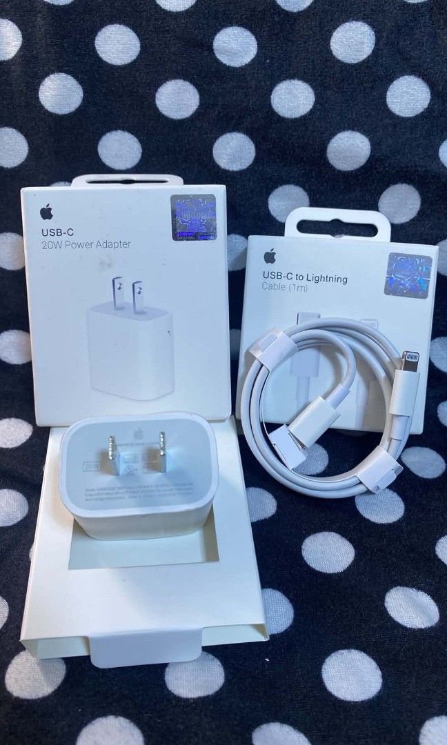 Ipad/iphone 20W ADAPTER USB-C cable usb -c to ios (Category: Chargers & Cables) located in Manila. Submitted by pricious (Listing ID 1436593421, Image 1). Description: .