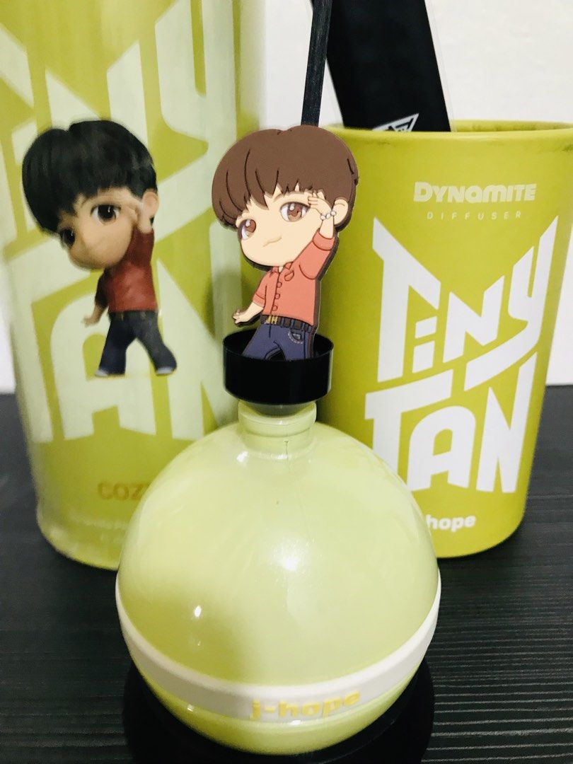 BTS J- HOPE TINY TAN PERFUME DIFFUSER (Category: Fragrance & Deodorants) located in Gamu. Submitted by 2022bagsbunny (Listing ID 1436515293, Image 3). Description: PERFUME NOT INCLUDED .