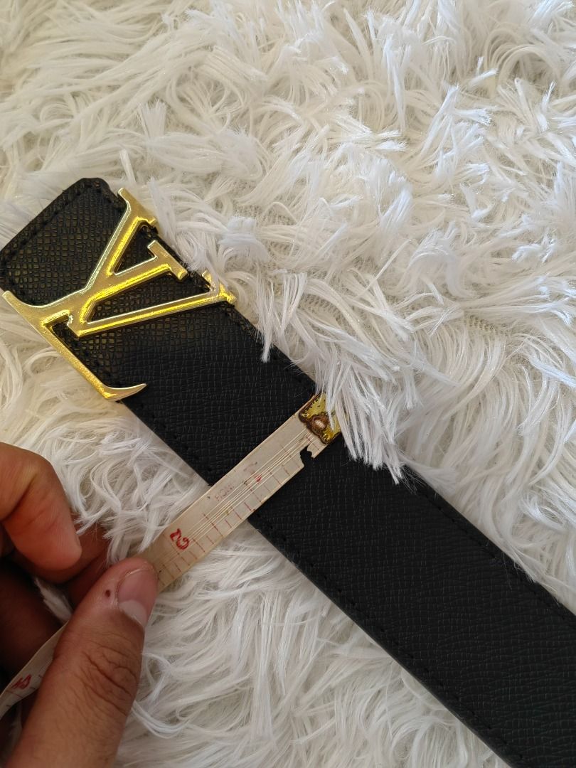 Japan Surplus LV Taiga belt (Category: Belt bags, Clutches and Pouches) located in Cebu City. Submitted by erlacoleccion (Listing ID 1436516296, Image 3). Description: .