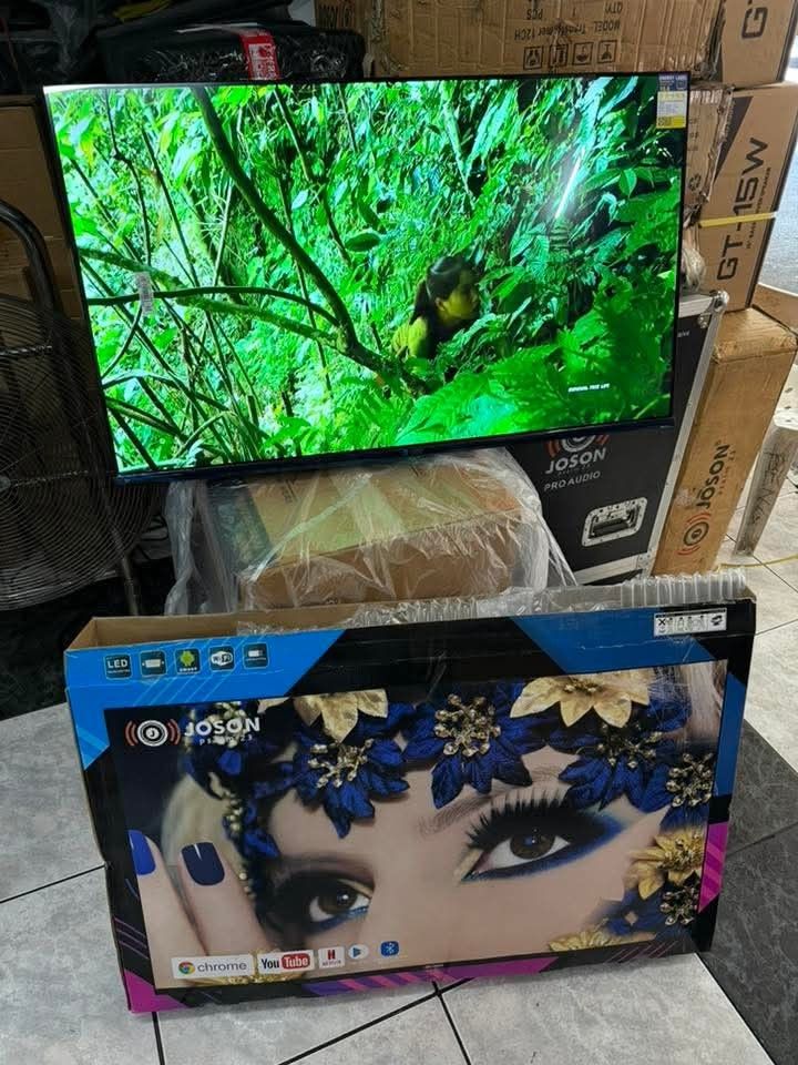 JOSON SMART DIGITAL TV 43" (Category: TV) located in Quezon City. Submitted by st_jericho (Listing ID 1436482799, Image 2). Description: JOSON SMART DIGITAL TV 43" Model: JS-45 👉WHAT'S IN THE BOX ✔️1 x 45" inches Smart TV ✔️1 x Operation Manual ✔️1 x Remote Control and Battery ✔️2 x Leg Base Stand (plastic) & Screw 🚚 Free Shipping in Metro Manila! 🆓 Free Wallbracket 💰Cash on Delivery WARRANTY: 1 week replacement (factory defect) may bayad po 