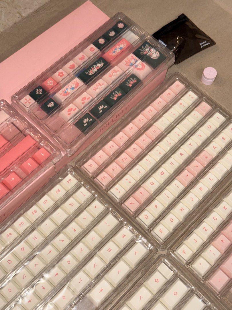 KAM Bouquet Keycap Set - RARE BNIB FULL SET447694427443046403
