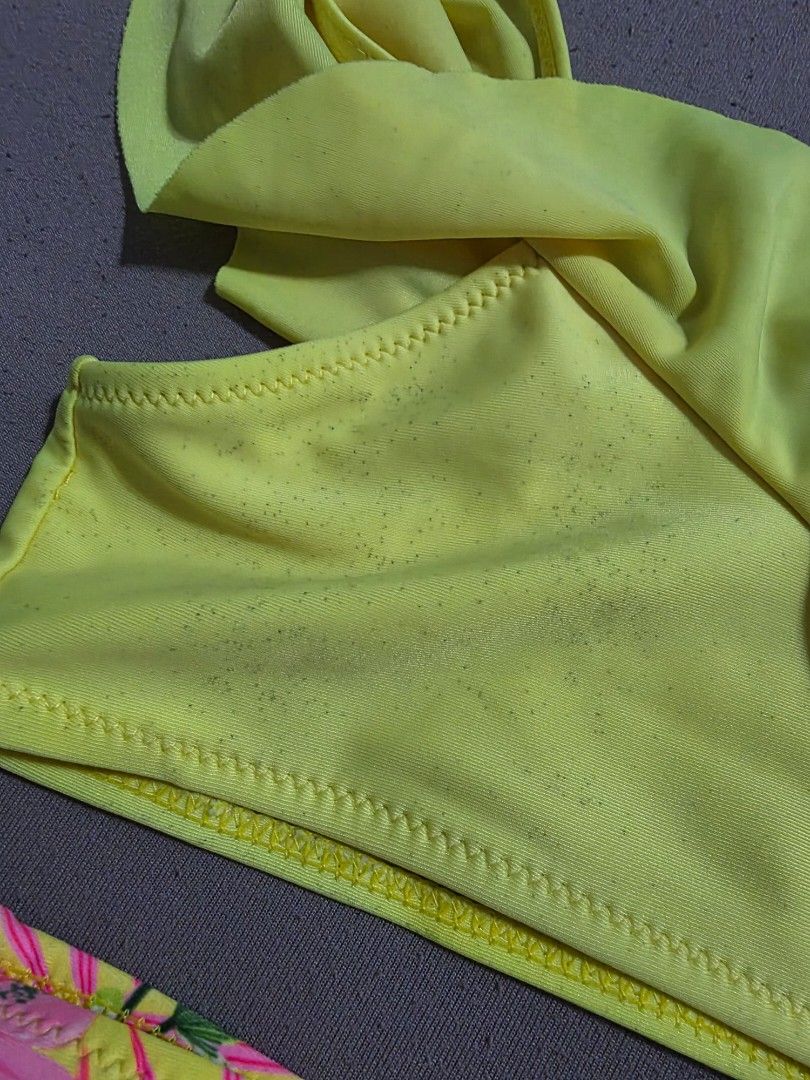 Kids' Floral Bikini Set size 130 (Category: Babies & Kids Fashion) located in Pasig City. Submitted by plussizedpixie (Listing ID 1436555864, Image 3). Description: - Floral print bikini bottom -Aize: 130 - Solid yellow top with ruffled design - minor stains seen on 3rd pic.