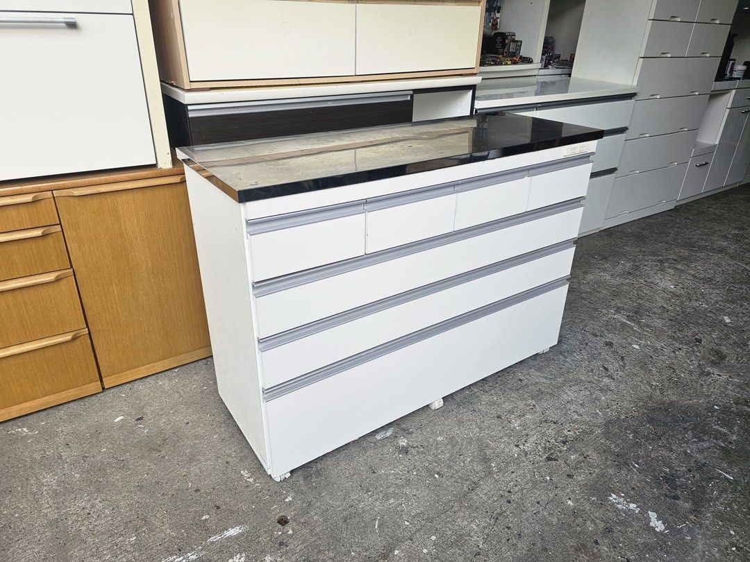 Lateral Kitchen Cabinet (Category: Shelves, Cabinets & Racks) located in Quezon City. Submitted by ledamadel (Listing ID 1436531122, Image 3). Description: Lateral Kitchen Cabinet ‼️‼️ 👉Space Saver! 😍😘🥰 ✔️L-47.5 H-33.5 W-17 Inches 📐 ✔7 Drawers 🗄 ✔️Socket Ready 🔌 ✔️Compreas & Mdf Back!🪵 ✔Scratches As-is! 👌 Location: 40 Aplaya St Napocor Vill. Tandang Sora Quezon City. For inquiry please Pm us or Call. 09066885859 Please like our page than