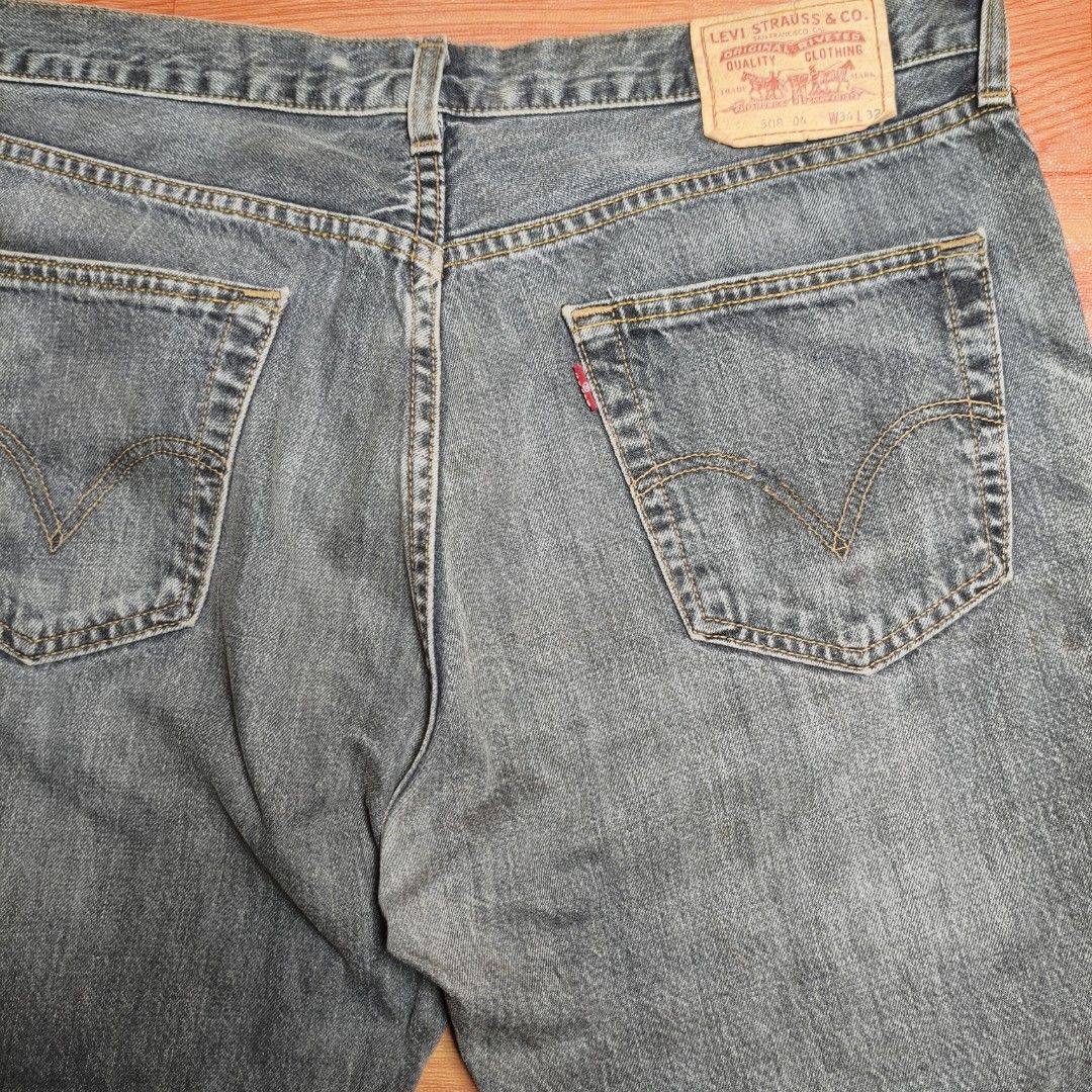 LEVIS 509 (Category: Jeans) located in Cavite. Submitted by erwheen (Listing ID 1436495583, Image 3). Description: LEVIS 509 DIMES 38W 38L 12LEG 7HEM VERY GOOD CONDITION COLOR RATE 9/10 ISSUE CHECK LAST PICTURE / ALTERD 450 PLUS SHIPPING MOP GCASH COURIER J&T / LALAMOVE LOCATION CAVITE CITY.