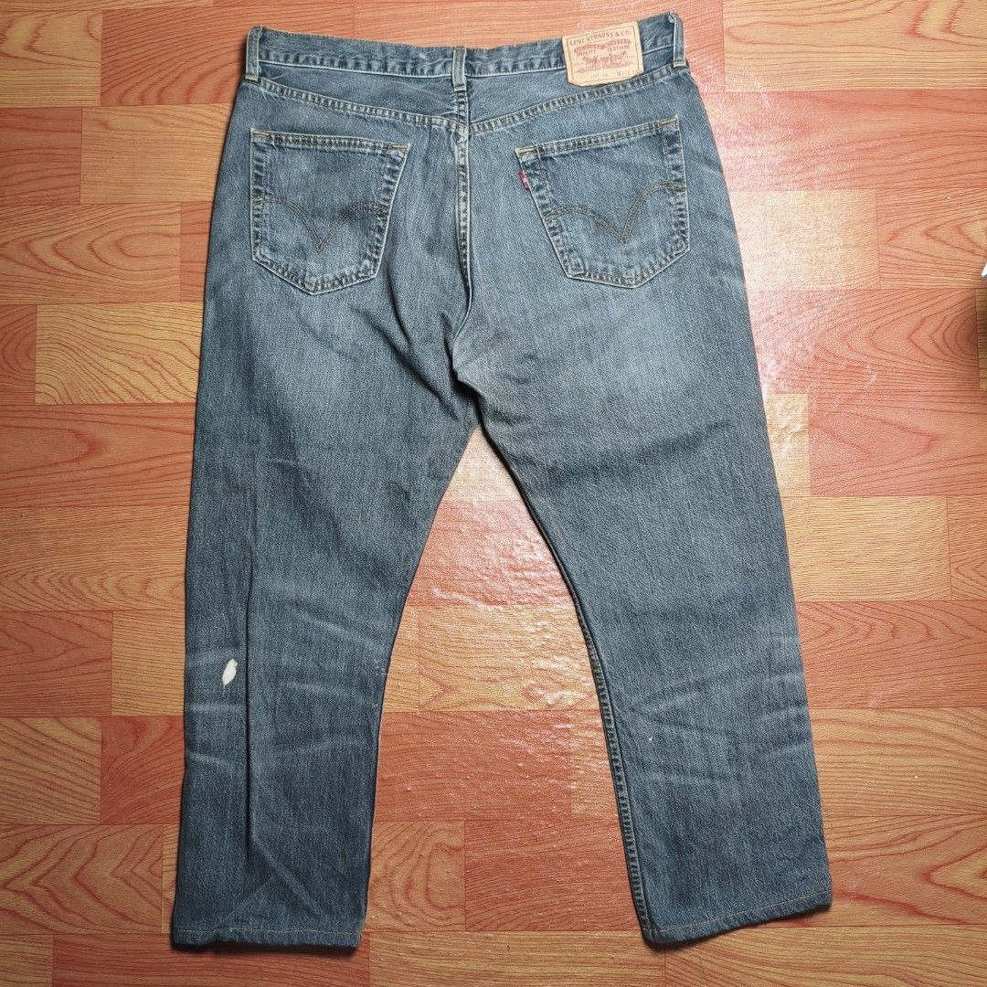 LEVIS 509 (Category: Jeans) located in Cavite. Submitted by erwheen (Listing ID 1436495583, Image 2). Description: LEVIS 509 DIMES 38W 38L 12LEG 7HEM VERY GOOD CONDITION COLOR RATE 9/10 ISSUE CHECK LAST PICTURE / ALTERD 450 PLUS SHIPPING MOP GCASH COURIER J&T / LALAMOVE LOCATION CAVITE CITY.