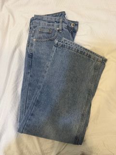 (Category: ) located in . Submitted by closet.me (Listing ID 1436602340, Image 1). Description: .