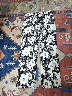 (Category: ) located in . Submitted by evacantik (Listing ID 1436613978, Image 1). Description: .