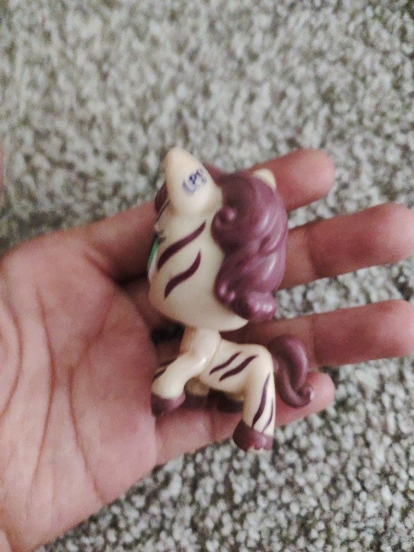 Littlest Pet Shop Zebra Figure (Category: Figurines & Statues) located in Subic. Submitted by booley (Listing ID 1436478042, Image 2). Description: .