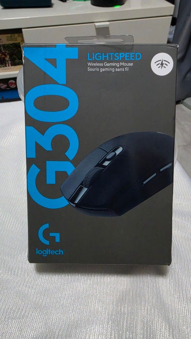 Logitech G304 Lightspeed Wireless Gaming Mouse447829492693084160