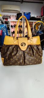 (Category: ) located in . Submitted by bagbundlebranded (Listing ID 1436522276, Image 1). Description: .