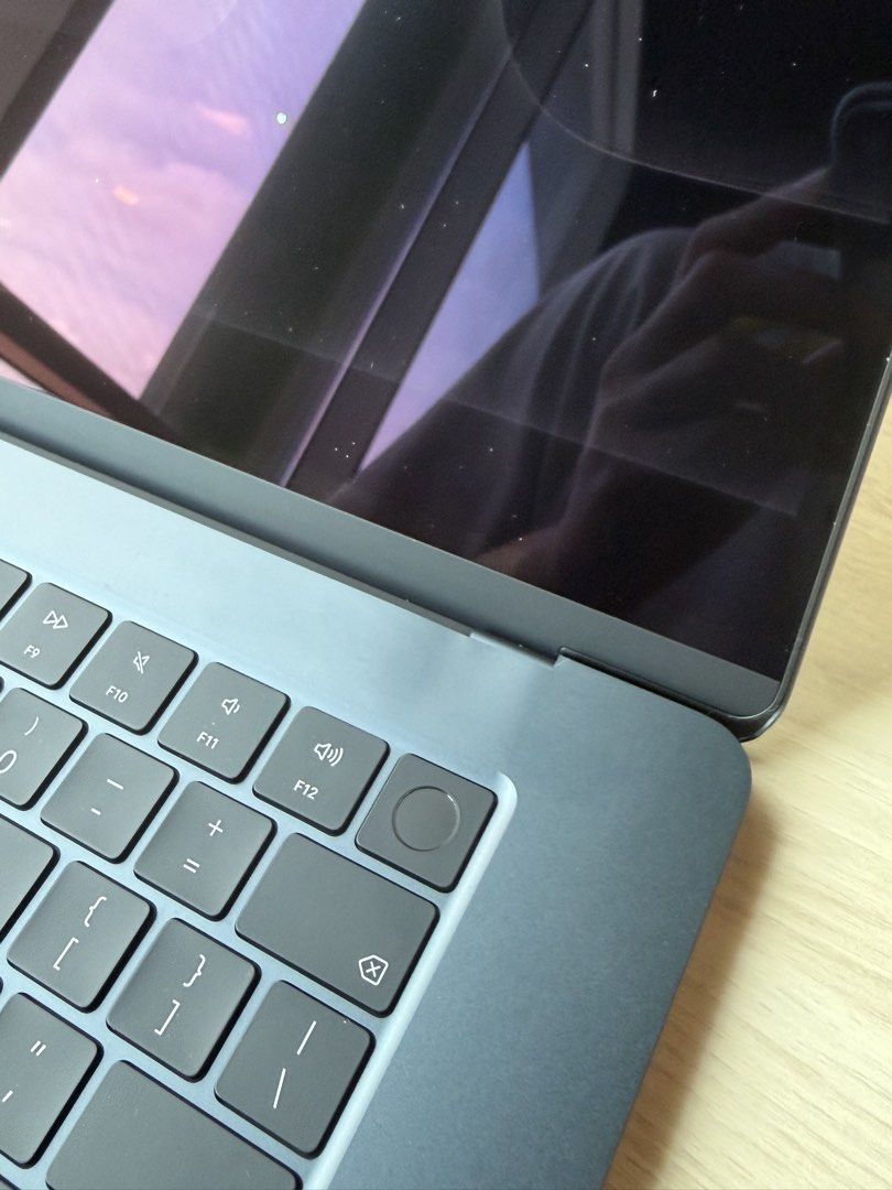 Macbook Air M5 15 inch447558922074869763