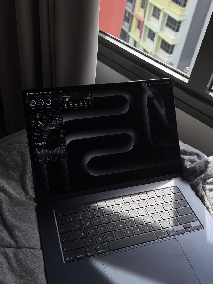 Macbook Air M5 15 inch447558922074869760