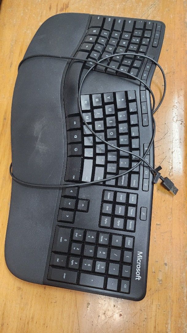 Microsoft Ergonomic Keyboard447442147995166720