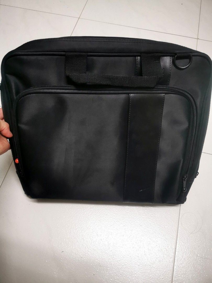 NEW Black Laptop Bag - Excellent Condition447571668595517440