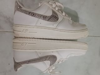 （分類：）位於 。 由 twallace 提交（商品編號 1436543853，圖片 1）。簡介： 。