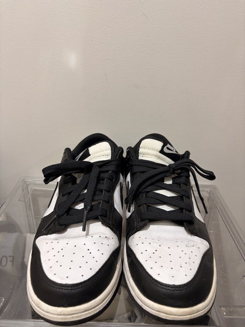 Nike Dunk Low Panda (Category: Sneakers) located in Cebu City. Submitted by denncastro (Listing ID 1436646688, Image 2). Description: size 9 panda dunks has creases but is still good.