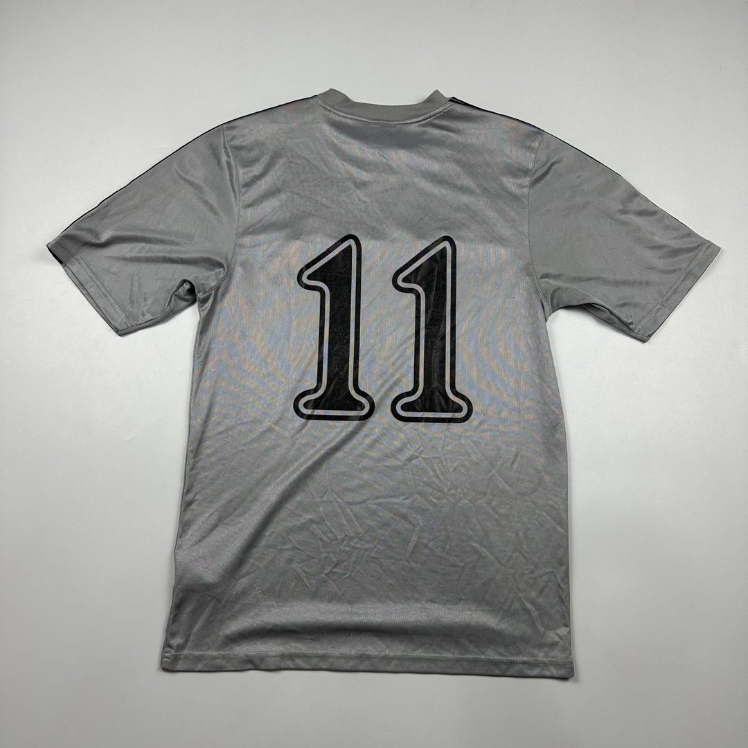 Nike football jersey (Category: Activewear) located in Dagupan City. Submitted by shanet. (Listing ID 1436522332, Image 2). Description: Tawad lang basta makatarungan 21x29 .