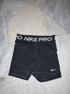 (Category: ) located in . Submitted by adreamersthrift (Listing ID 1436551778, Image 1). Description: .