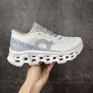 (Category: ) located in . Submitted by khai.uasneakers (Listing ID 1436560482, Image 1). Description: .
