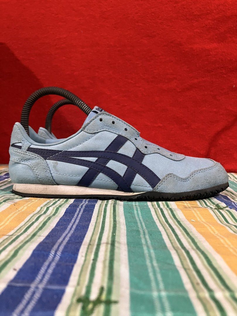 ONITSUKA TIGER SNEAKERS SIZE 4.5 MEN (Category: Sneakers) located in General Mariano Alvarez. Submitted by adonid (Listing ID 1436525046, Image 1). Description: ONITSUKA TIGER SNEAKERS ORIGINAL ONITSUKA TIGER SNEAKERS GOOD CONDITION NORMAL SIGN OF USAGE ONLY SIZE 4.5 MEN.