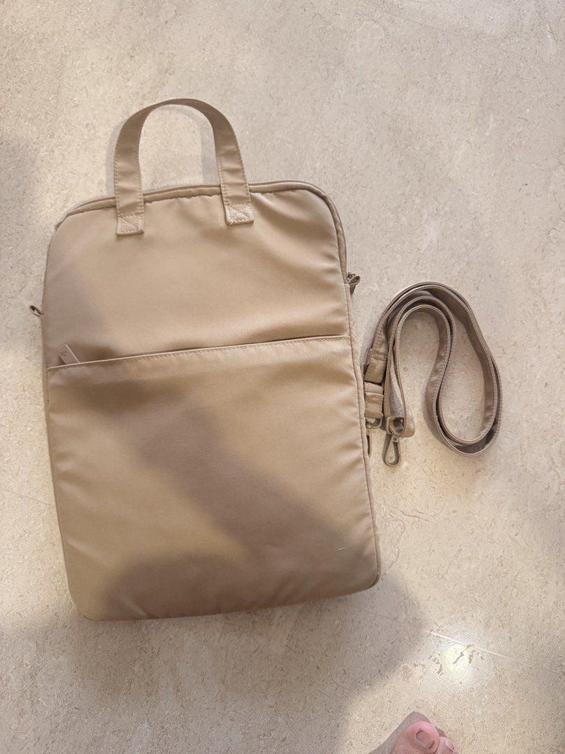 Paper bunny laptop bag447700973294735361