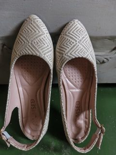 (Category: ) located in . Submitted by outfitales (Listing ID 1436490740, Image 1). Description: .