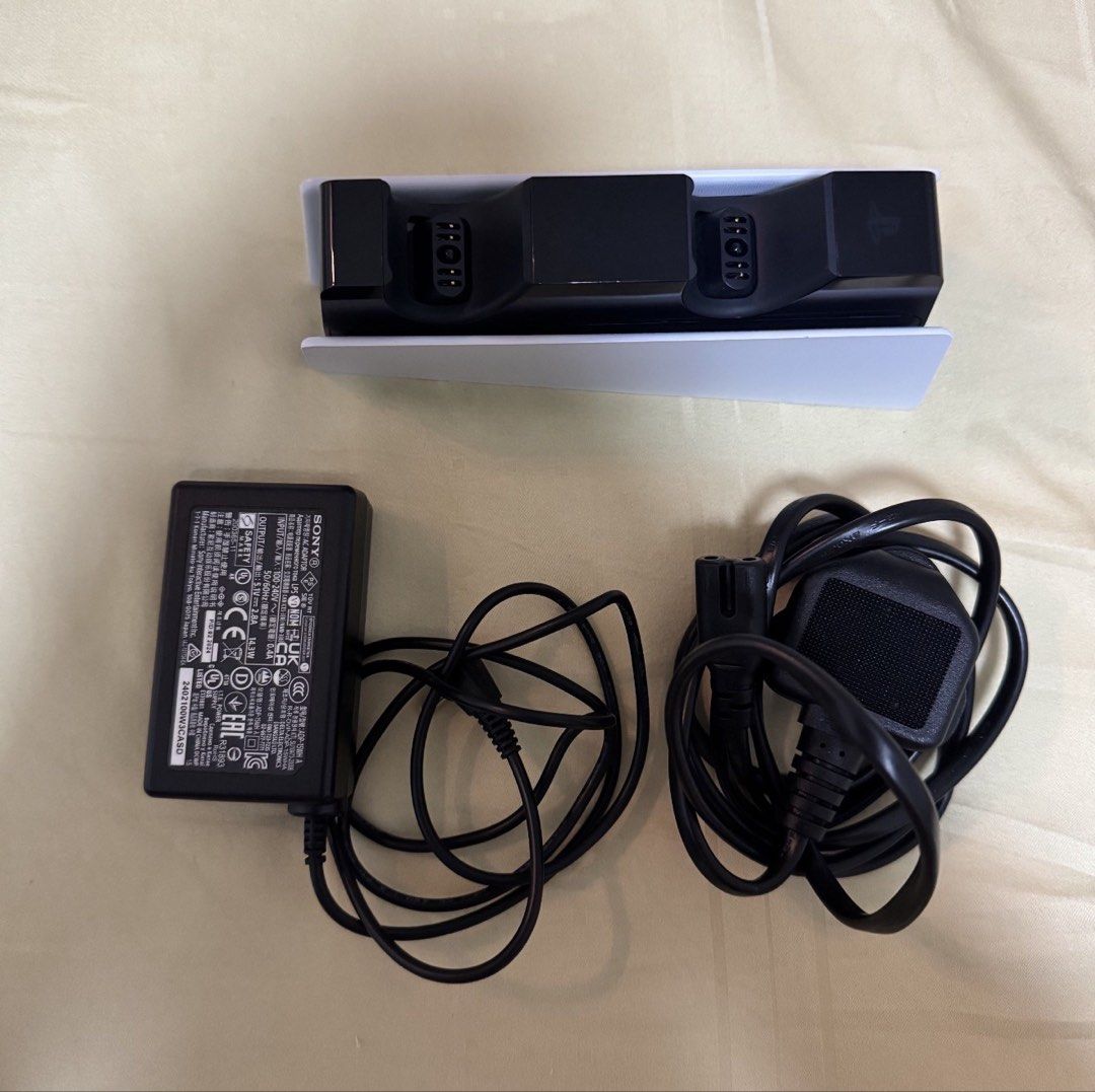PS5 DualSense Charging Station Original Sony447453850292736000